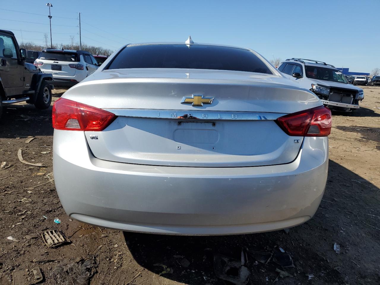 2015 Chevrolet Impala VIN 2G1125S38F9209304 Copart auction photo, front end / rear end damage thumbnail 6