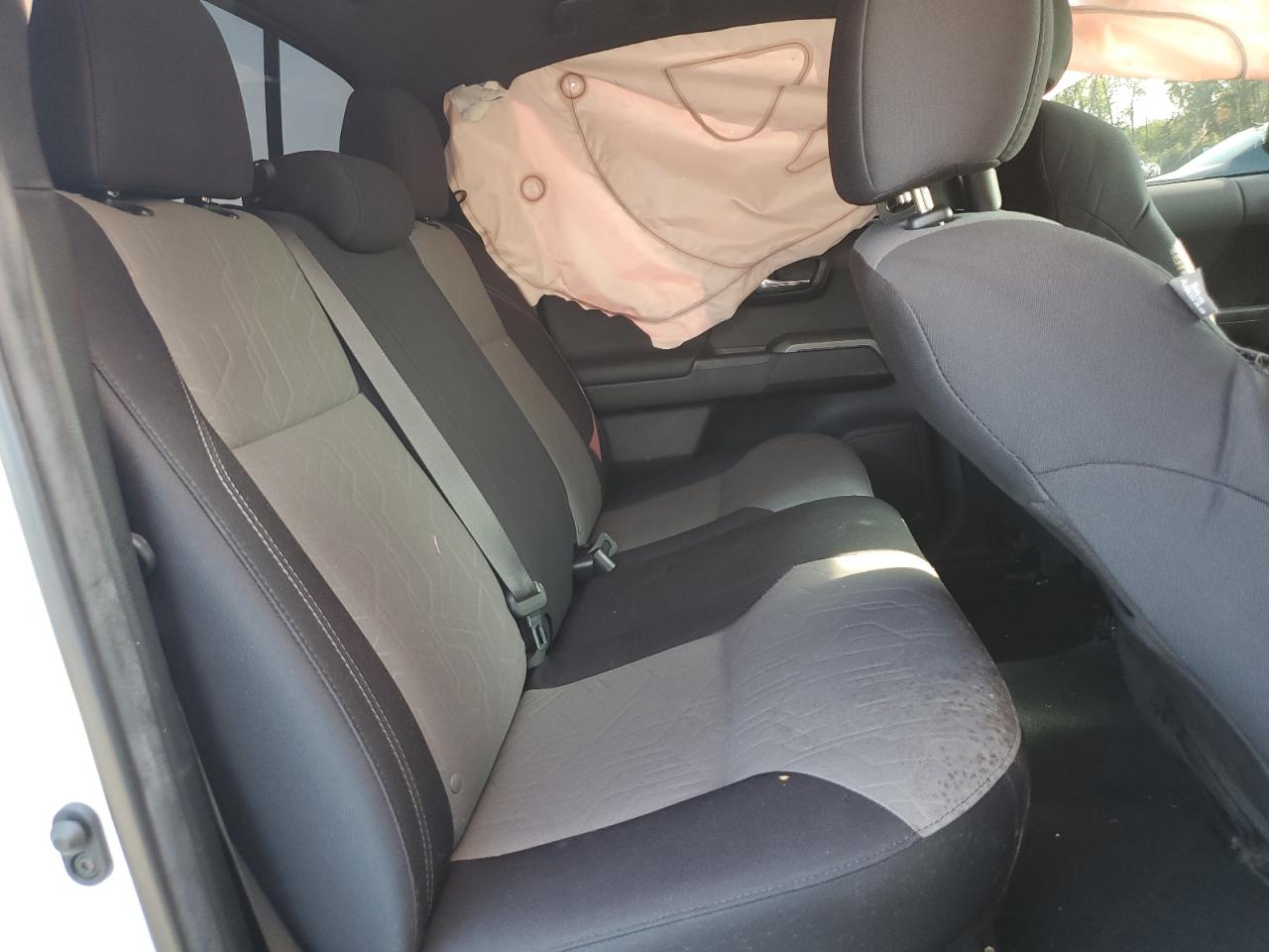 2022 Toyota Tacoma VIN 3TYCZ5AN5NT068331 Copart auction photo, front end / frame damage damage thumbnail 11