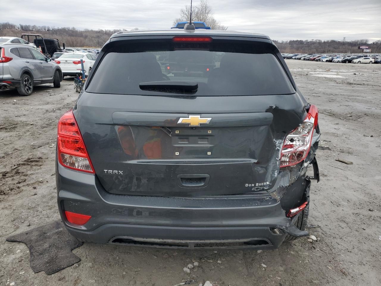 2020 Chevrolet Trax VIN 3GNCJKSB6LL180698 Copart auction photo, rear end / minor dent/scratches damage thumbnail 6