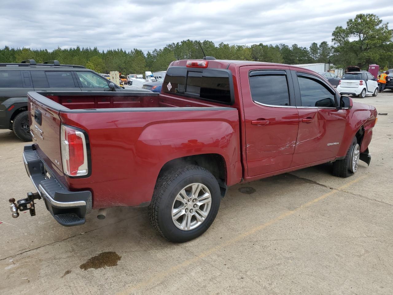 2019 GMC Canyon VIN 1GTG5CEN4K1156917 Copart auction photo, front end / side damage thumbnail 3