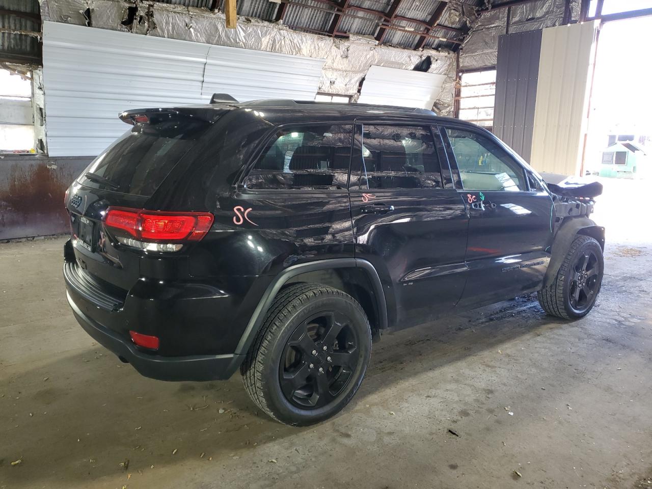 2019 Jeep Grand Cherokee VIN 1C4RJFAG6KC636264 Copart auction photo, all over damage thumbnail 3