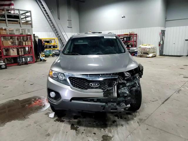 2013 KIA Sorento VIN 5XYKTCA61DG401531 Copart auction photo, front end damage thumbnail 12
