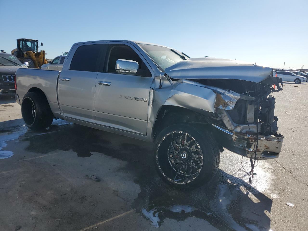 2012 Dodge RAM VIN 1C6RD6LT1CS137274 Copart auction photo, front end / side damage thumbnail 4