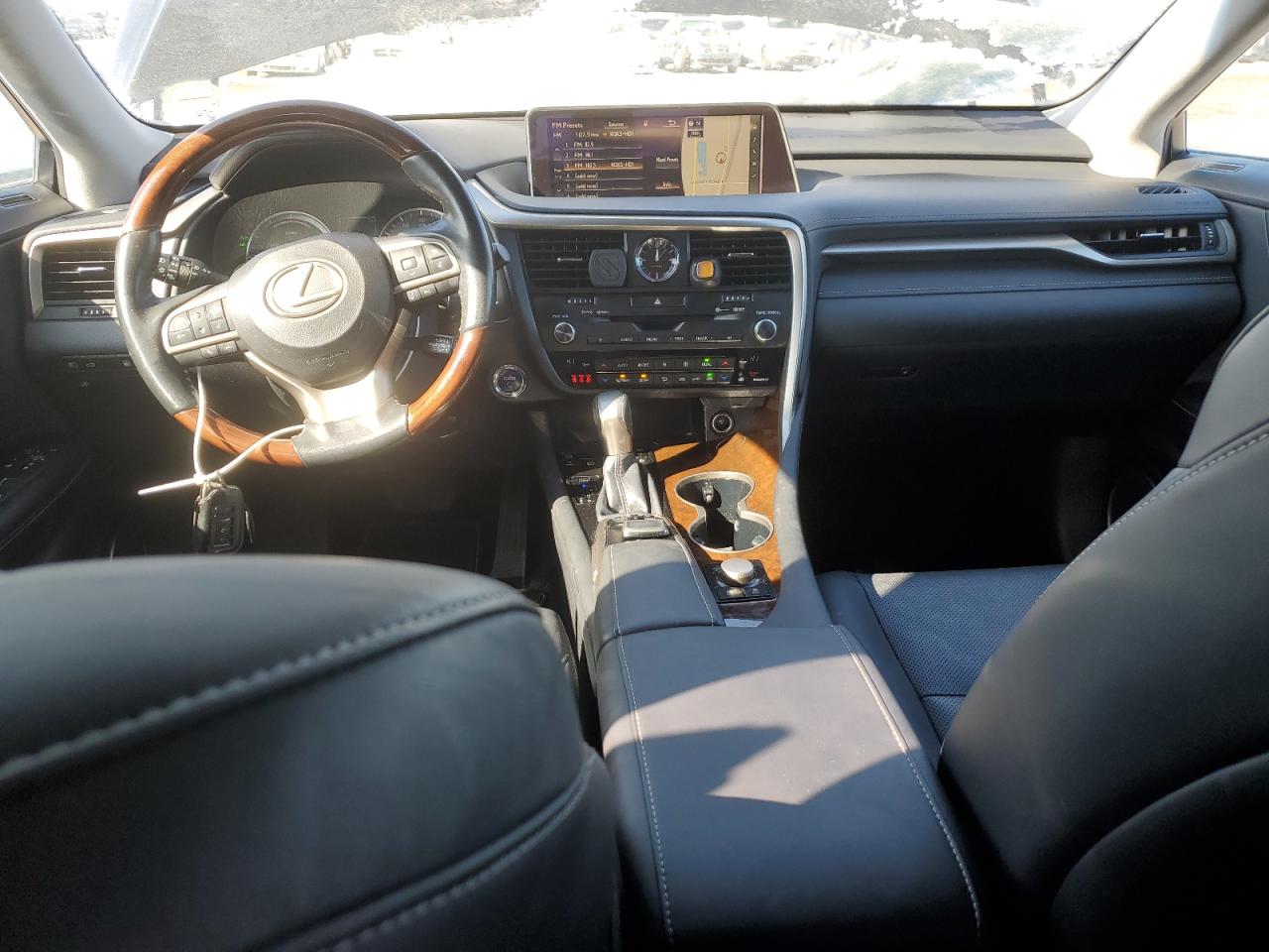 2019 Lexus RX VIN 2T2BGMCA5KC040675 Copart auction photo, front end damage thumbnail 8