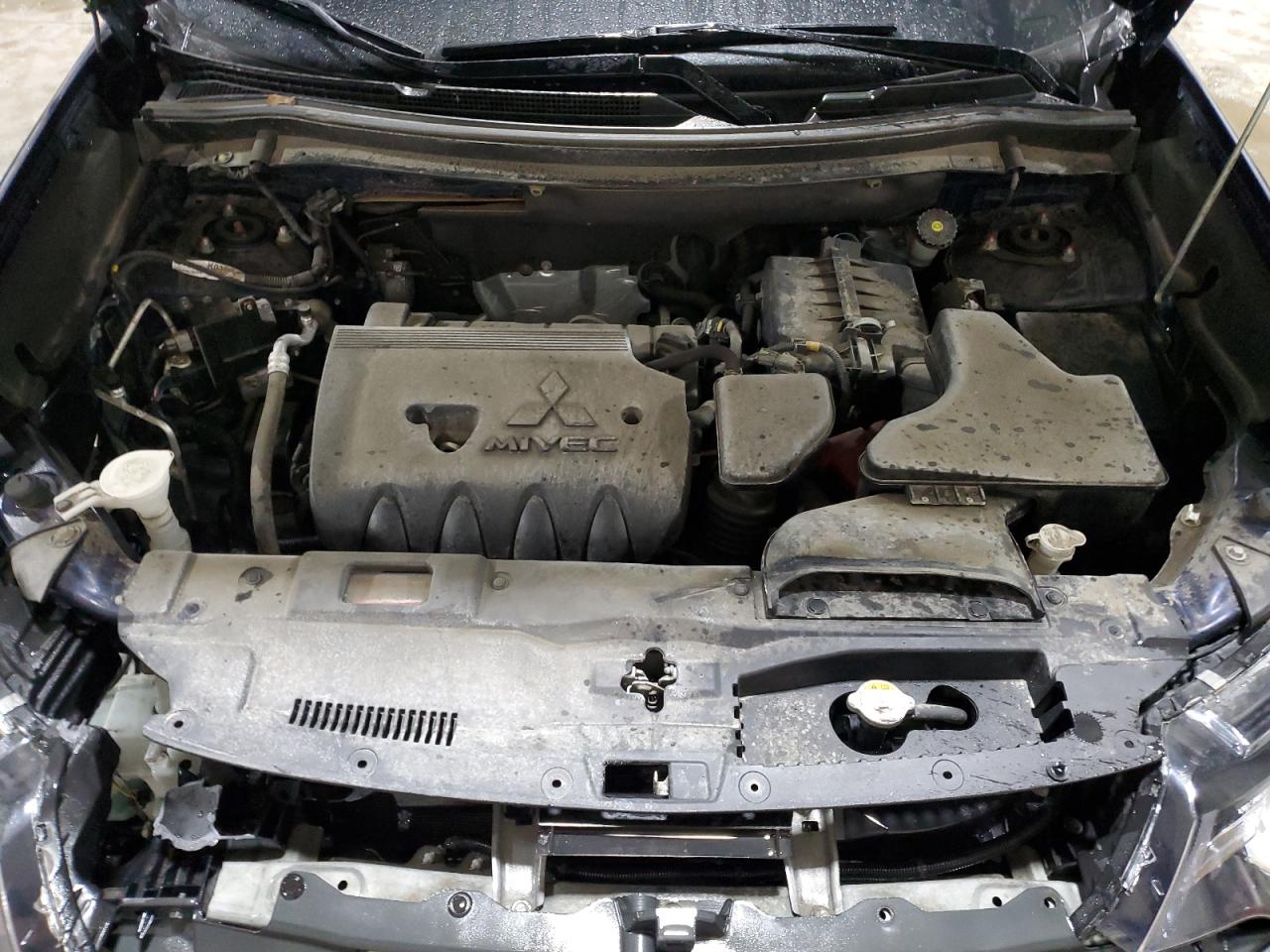 2018 Mitsubishi Outlander VIN JA4AZ3A33JZ057627 Copart auction photo, front end / side damage thumbnail 12