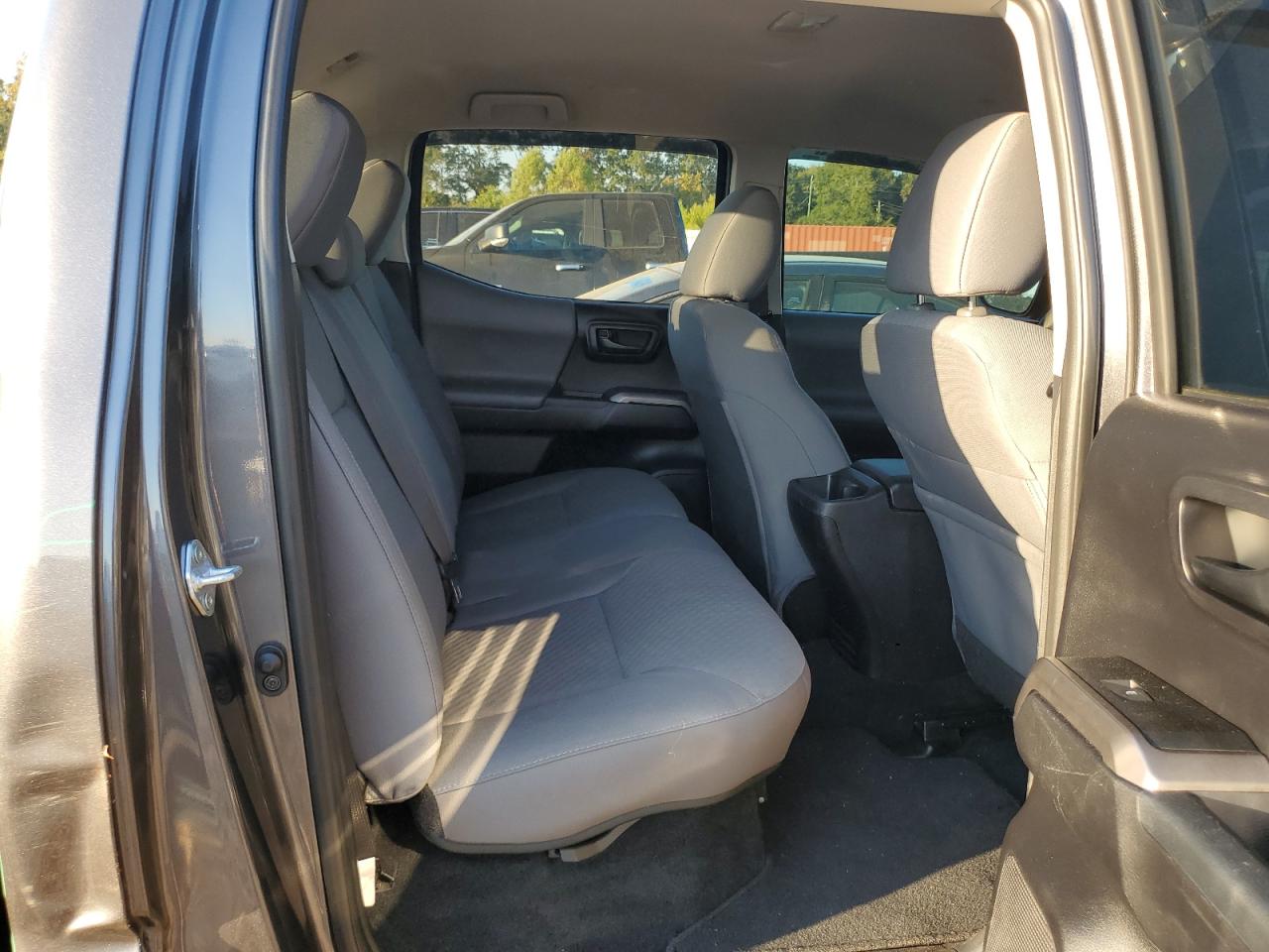 2021 Toyota Tacoma VIN 5TFAZ5CN9MX104031 Copart auction photo, front end / side damage thumbnail 10