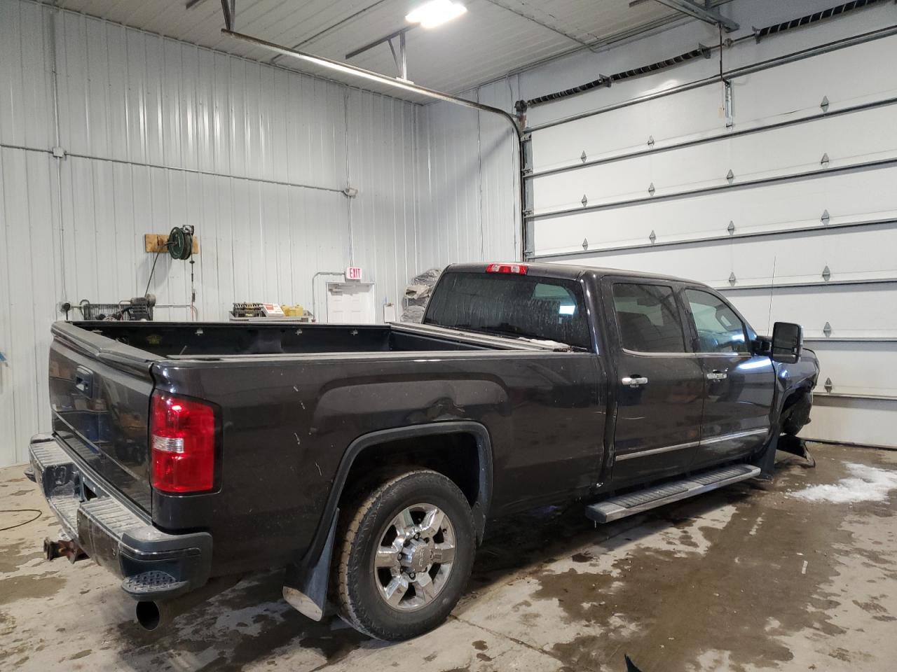 2015 GMC Sierra VIN 1GT12ZE84FF533685 Copart auction photo, front end / undercarriage damage thumbnail 3