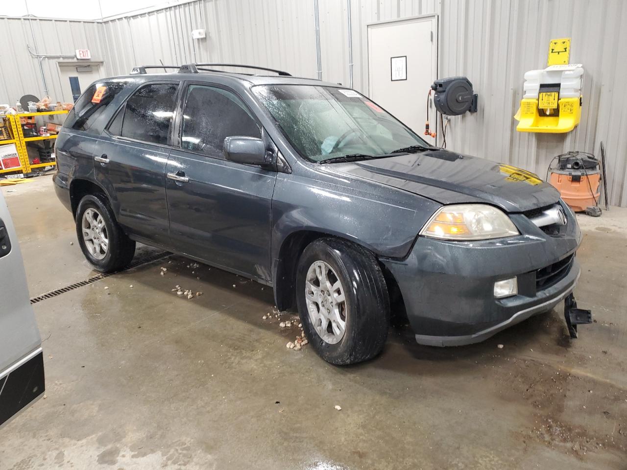 2004 Acura MDX VIN 2HNYD18694H555451 Copart auction photo, mechanical damage thumbnail 4
