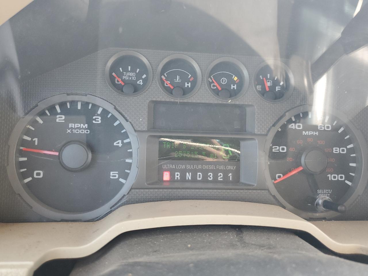 2008 Ford F250 VIN 1FTSW21RX8EC34371 Copart auction photo, undercarriage / rear end damage thumbnail 9