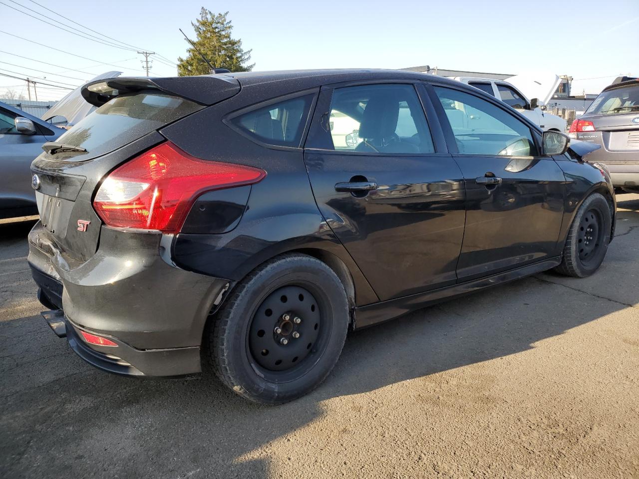 2014 Ford Focus VIN 1FADP3L93EL182443 Copart auction photo, front end / rear end damage thumbnail 3