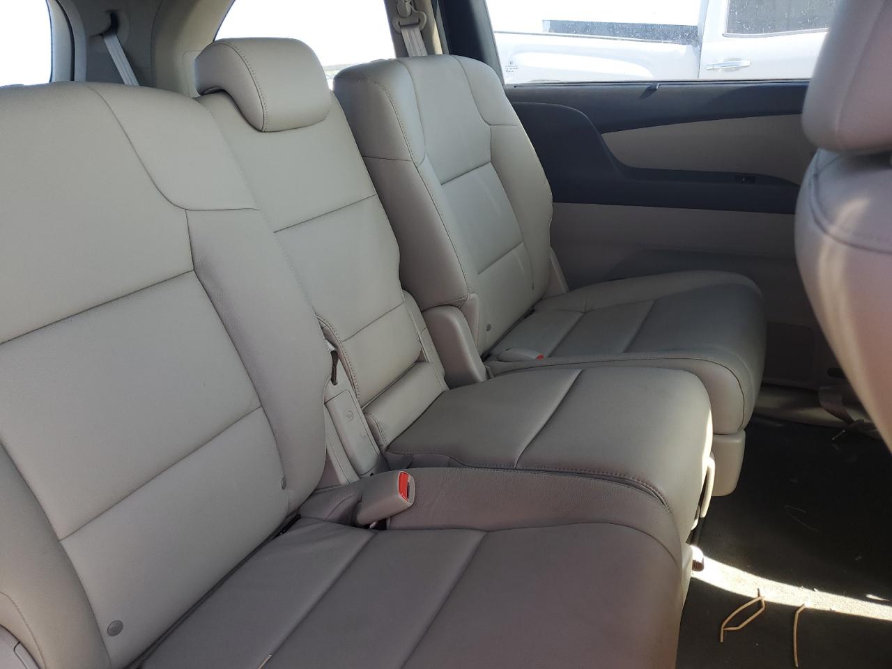 2016 Honda Odyssey VIN 5FNRL5H64GB065661 Copart auction photo, front end damage thumbnail 10