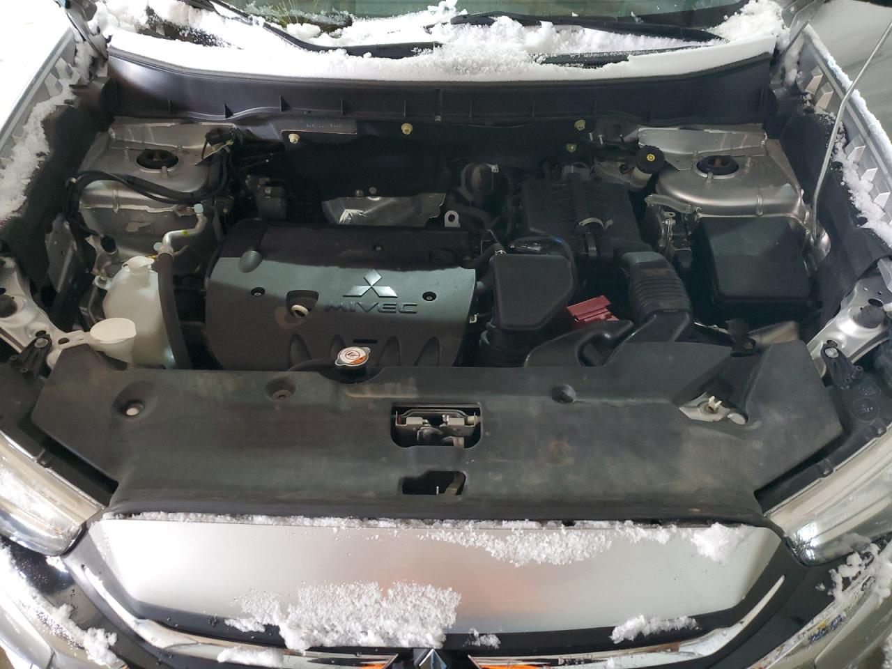 2018 Mitsubishi Outlander VIN JA4AP3AW4JU013648 Copart auction photo, normal wear damage thumbnail 12
