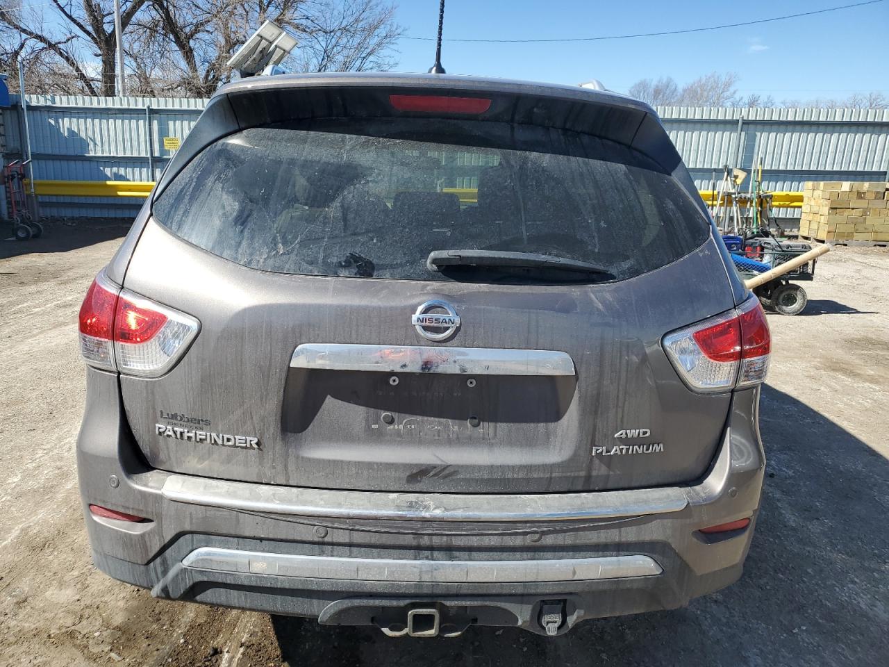 2014 Nissan Pathfinder VIN 5N1AR2MM8EC686566 Copart auction photo, undercarriage / front end damage thumbnail 6