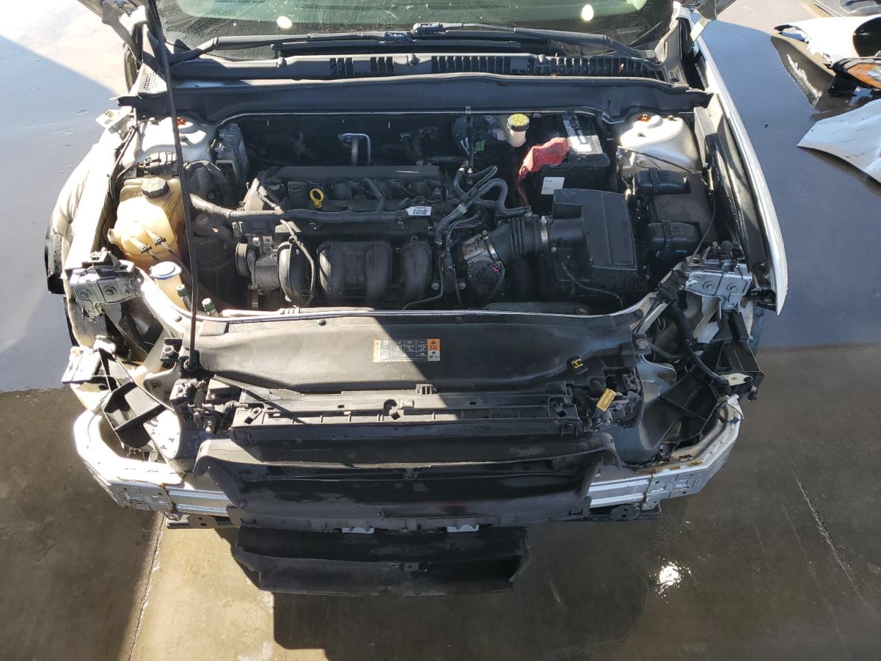 2017 Ford Fusion VIN 3FA6P0H70HR126335 Copart auction photo, front end / minor dent/scratches damage thumbnail 11