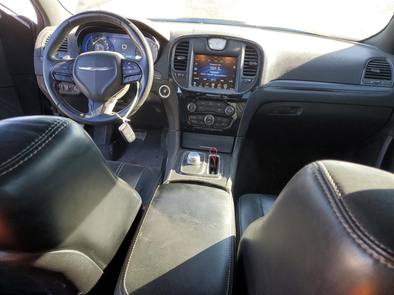 2016 Chrysler 300 VIN 2C3CCAGGXGH161995 Copart auction photo, front end damage thumbnail 8
