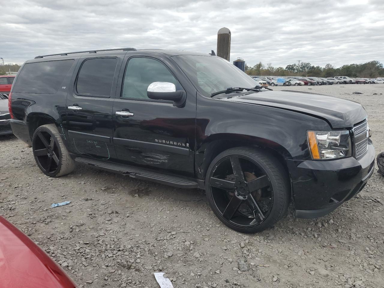 2008 Chevrolet Suburban VIN 3GNFC16028G188405 Copart auction photo, side damage thumbnail 4