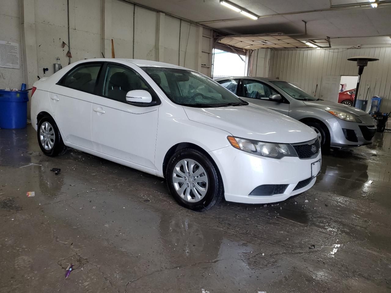2012 KIA Forte VIN KNAFU4A26C5467840 Copart auction photo, front end / undercarriage damage thumbnail 4