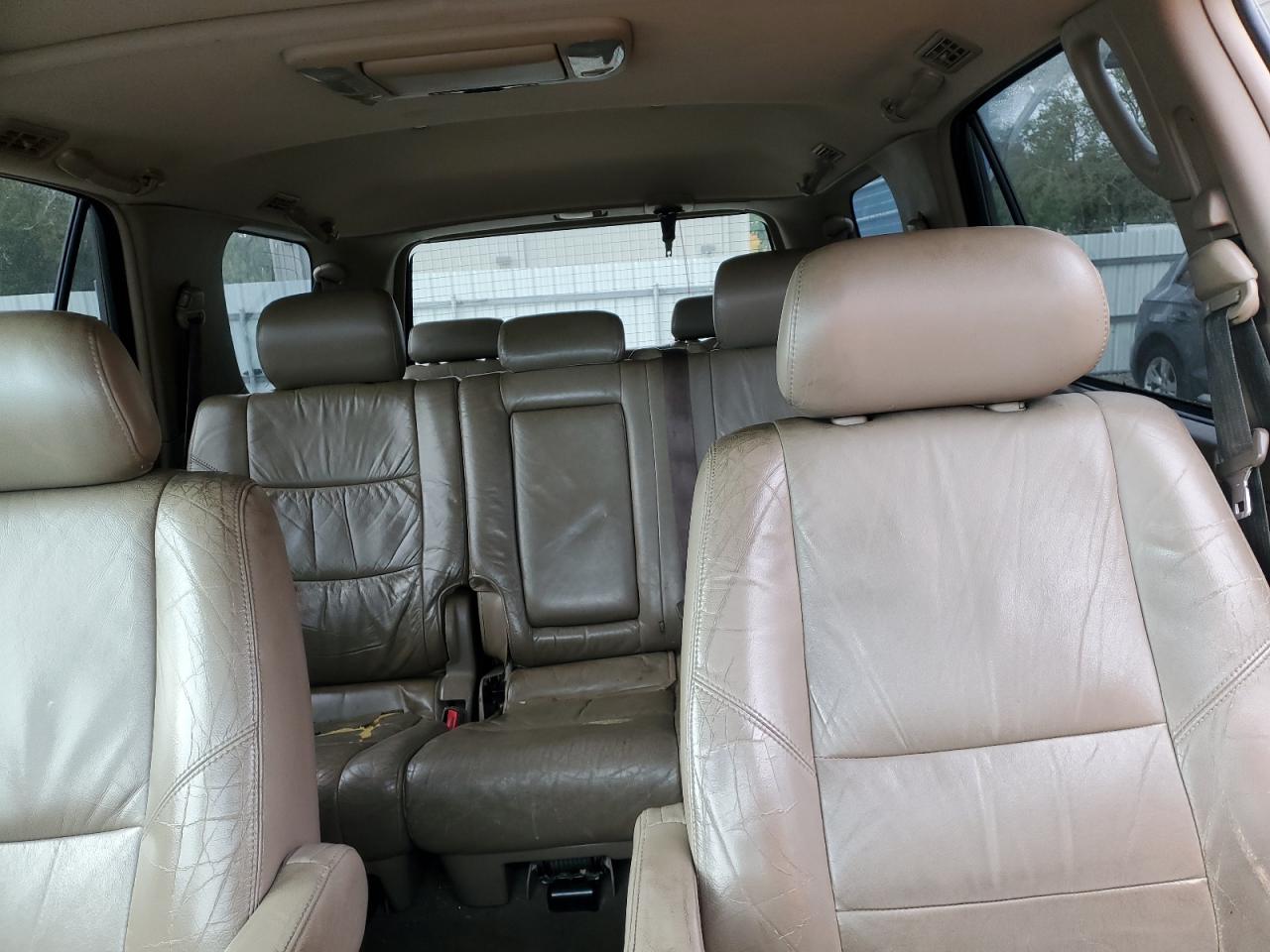 2004 Toyota Sequoia VIN 5TDBT48A84S210398 Copart auction photo, front end / rear end damage thumbnail 10