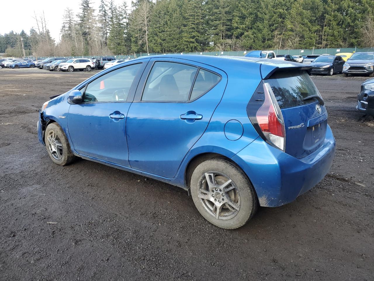2015 Toyota Prius VIN JTDKDTB3XF1579930 Copart auction photo, front end / undercarriage damage thumbnail 2