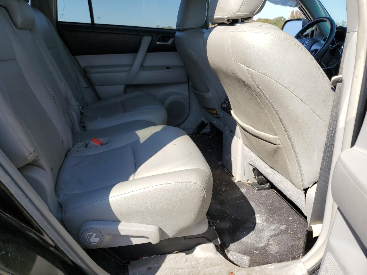 2012 Toyota Highlander VIN 5TDZK3EH2CS062440 Copart auction photo, side damage thumbnail 12