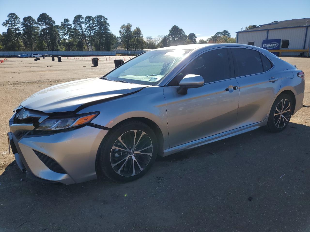 2018 Toyota Camry VIN 4T1B11HK2JU053404