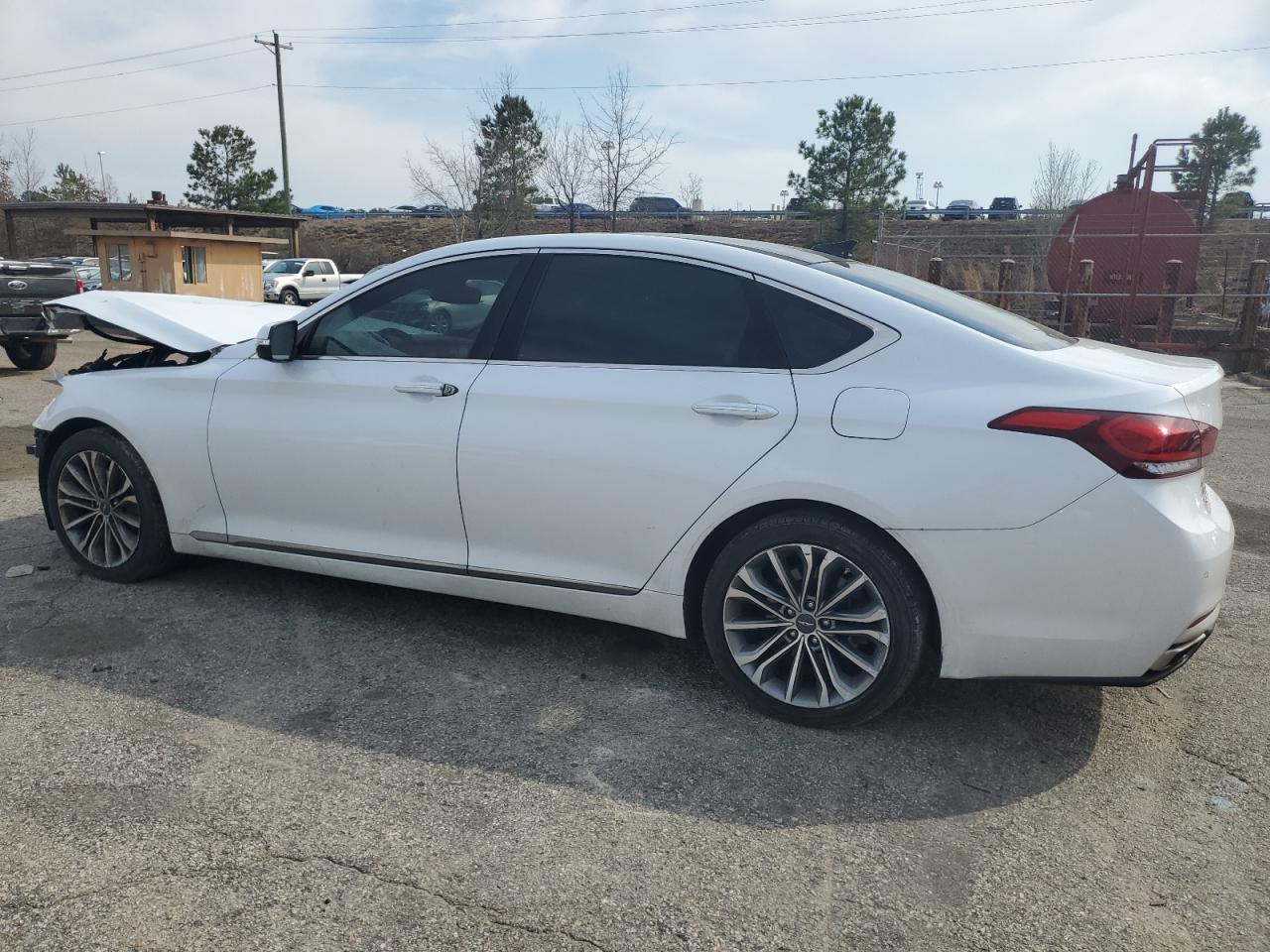 2017 Genesis G80 VIN KMHGN4JE1HU172474 Copart auction photo, front end / minor dent/scratches damage thumbnail 2
