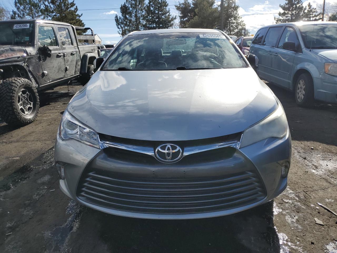 2016 Toyota Camry VIN 4T4BF1FK0GR542757 Copart auction photo, rear end / front end damage thumbnail 5