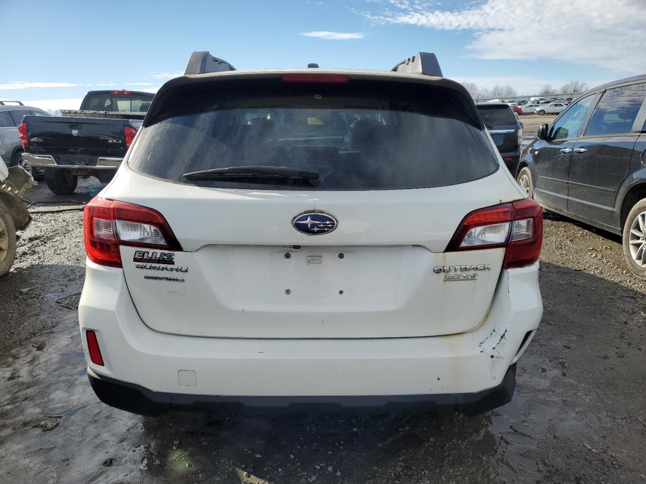 2015 Subaru Outback VIN 4S4BSAFC6F3246953 Copart auction photo, front end / minor dent/scratches damage thumbnail 6