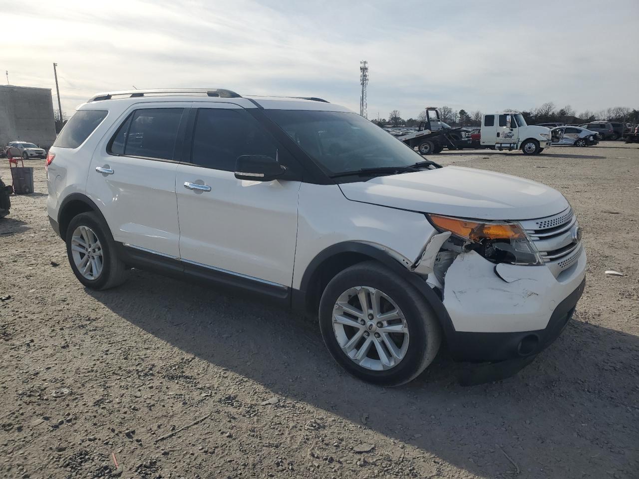 2013 Ford Explorer VIN 1FM5K7D96DGB18533 Copart auction photo, front end / rear end damage thumbnail 4