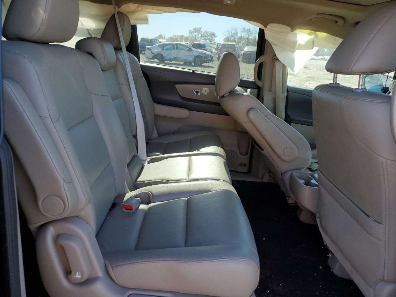 2014 Honda Odyssey VIN 5FNRL5H62EB029836 Copart auction photo, front end / minor dent/scratches damage thumbnail 11