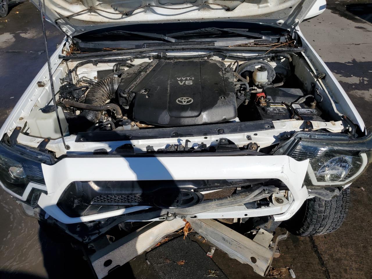2012 Toyota Tacoma VIN 5TFUU4EN8CX024690 Copart auction photo, front end / rear end damage thumbnail 11