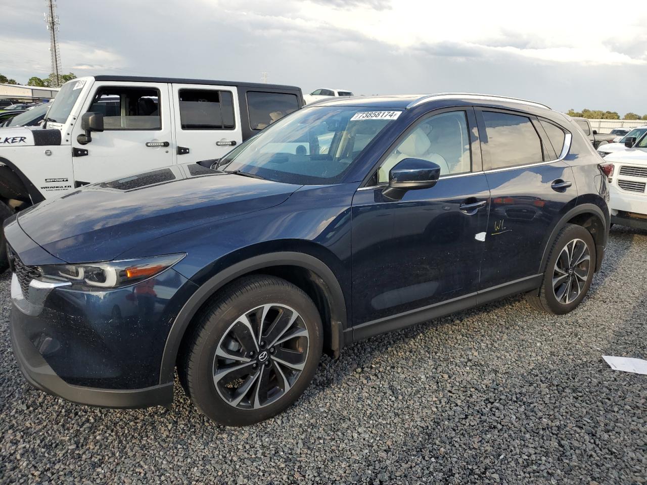 2022 Mazda CX-5 VIN JM3KFBDM6N0614193