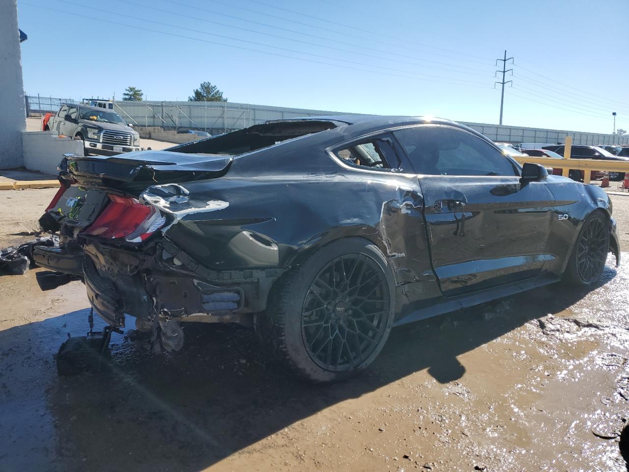 2018 Ford Mustang VIN 1FA6P8CFXJ5146923 Copart auction photo, water/flood damage thumbnail 3