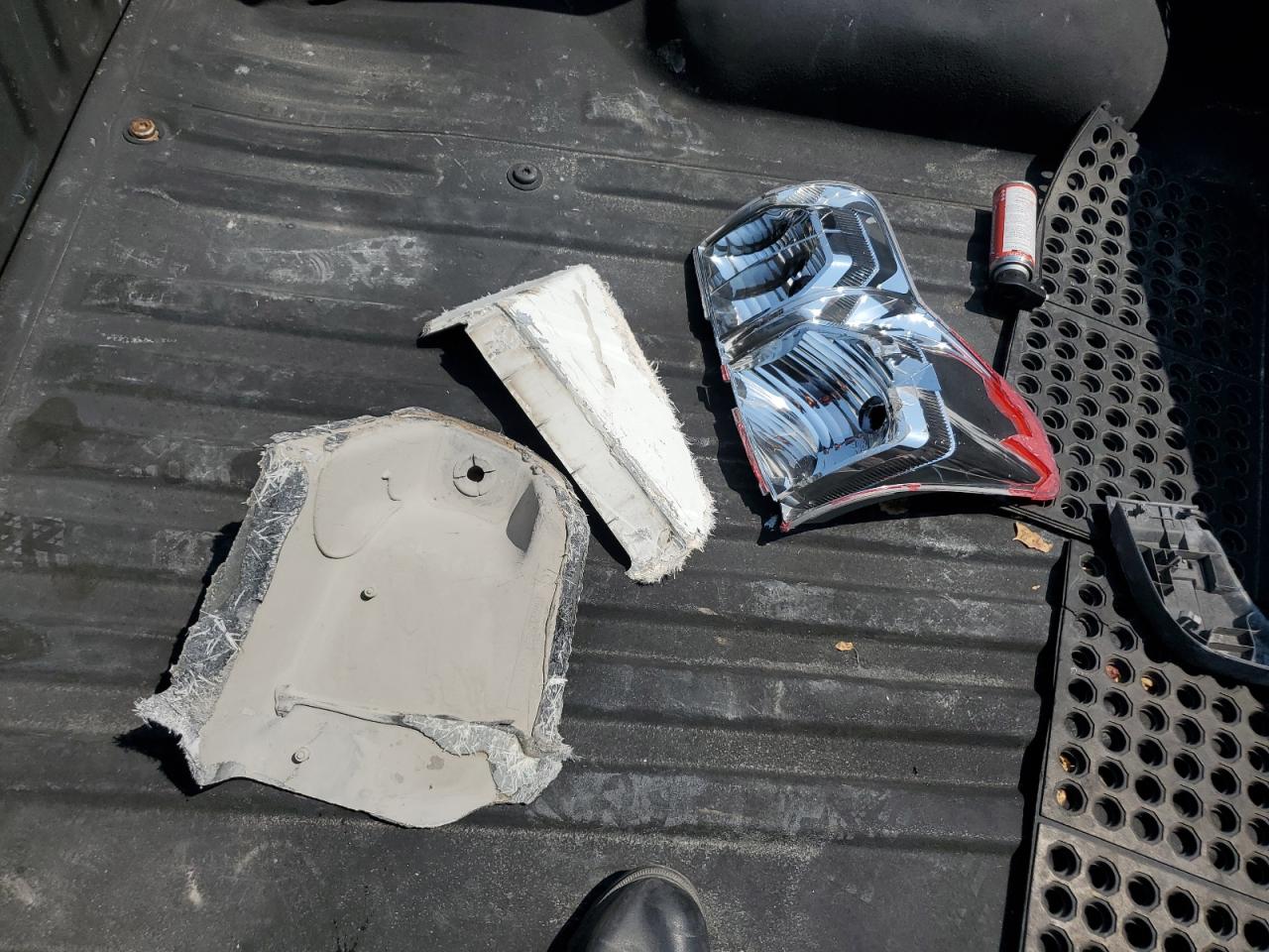 2012 Toyota Tundra VIN 5TFUW5F12CX269786 Copart auction photo, rear end damage thumbnail 14