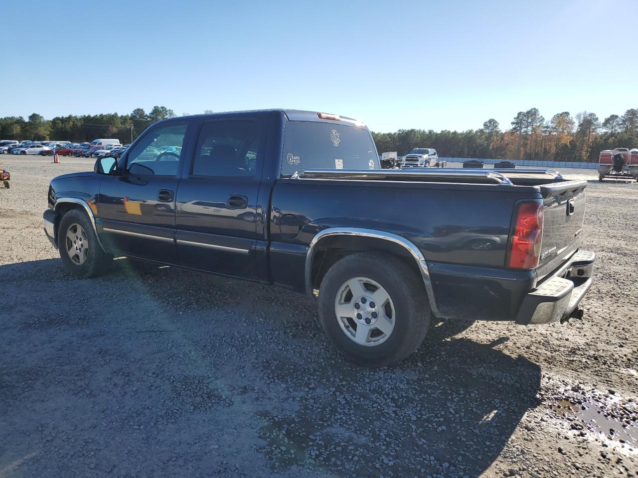 2005 Chevrolet Silverado VIN 2GCEC13T051151893 Copart auction photo, mechanical damage thumbnail 2