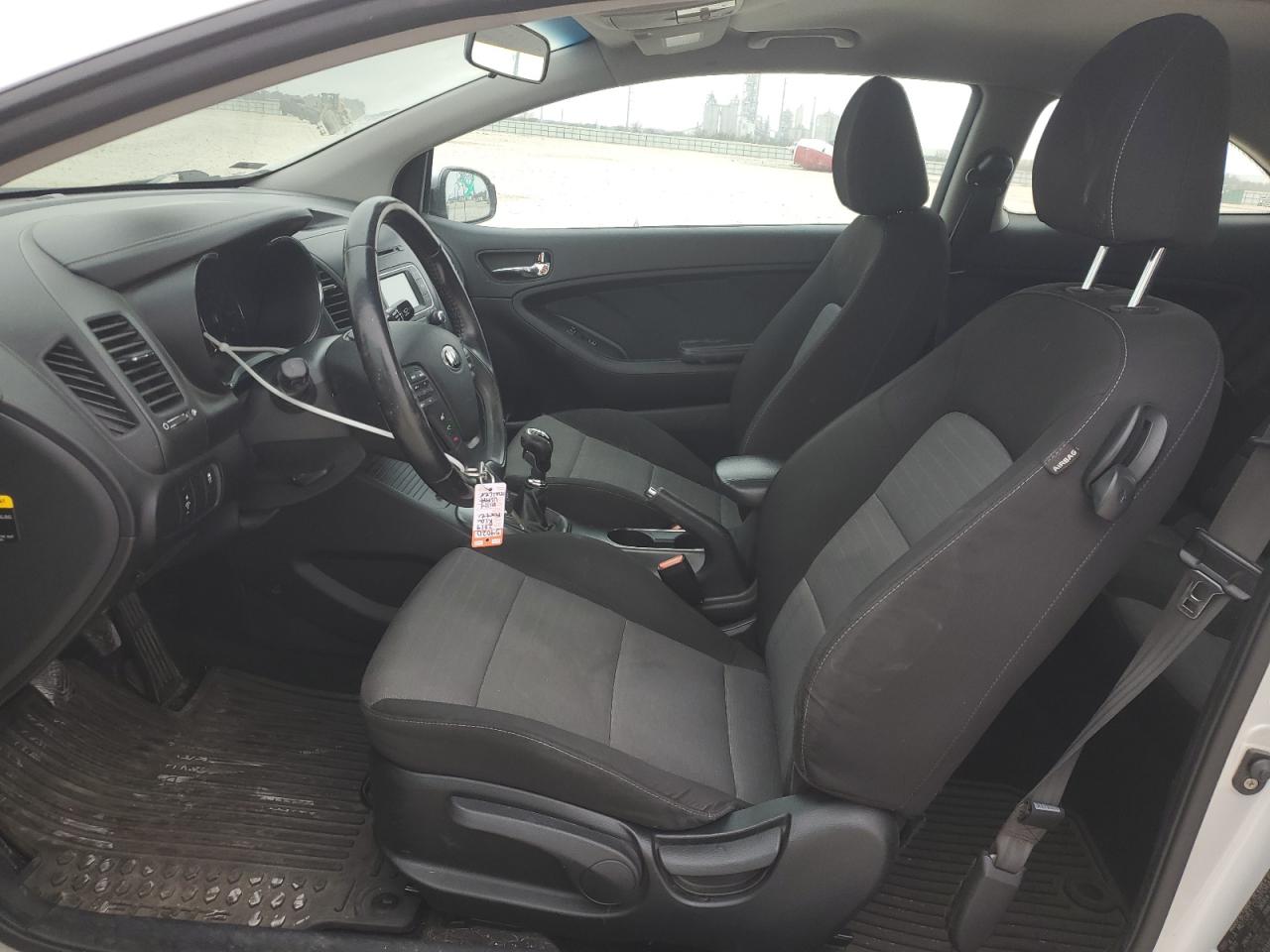 2014 KIA Forte VIN KNAFX6A84E5175968 Copart auction photo, hail / rear end damage thumbnail 7