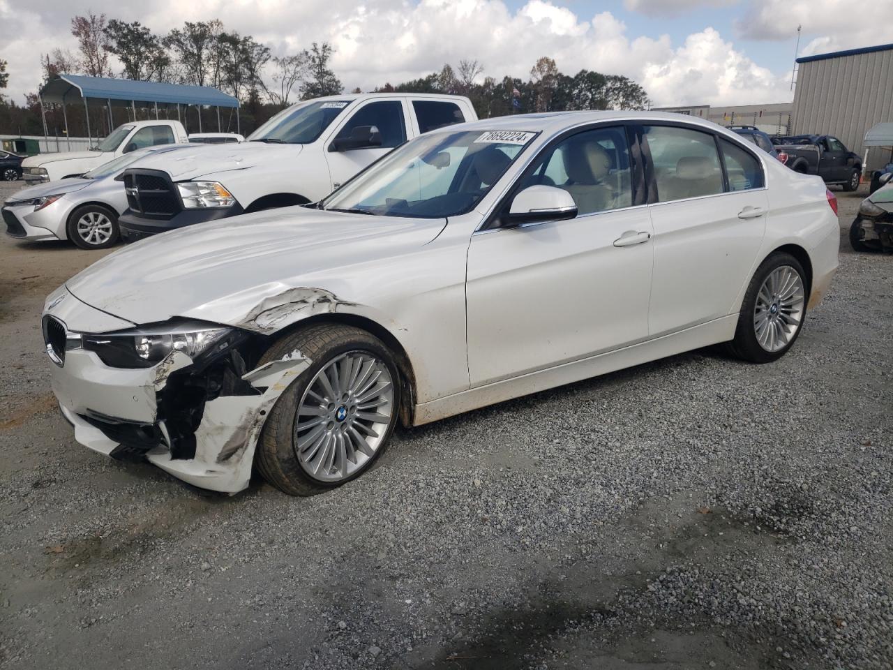 2012 BMW 3er VIN WBA3A5C52CF350176