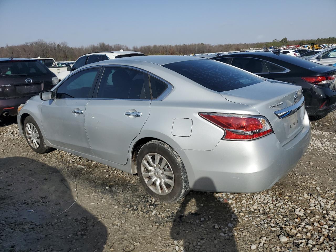 2015 Nissan Altima VIN 1N4AL3AP9FN880528 Copart auction photo, frame damage damage thumbnail 2