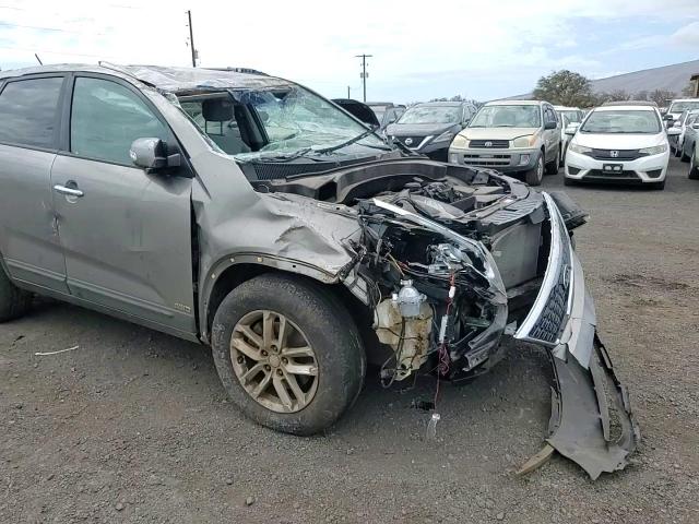 2015 KIA Sorento VIN 5XYKTDA77FG620706 Copart auction photo, all over damage thumbnail 12