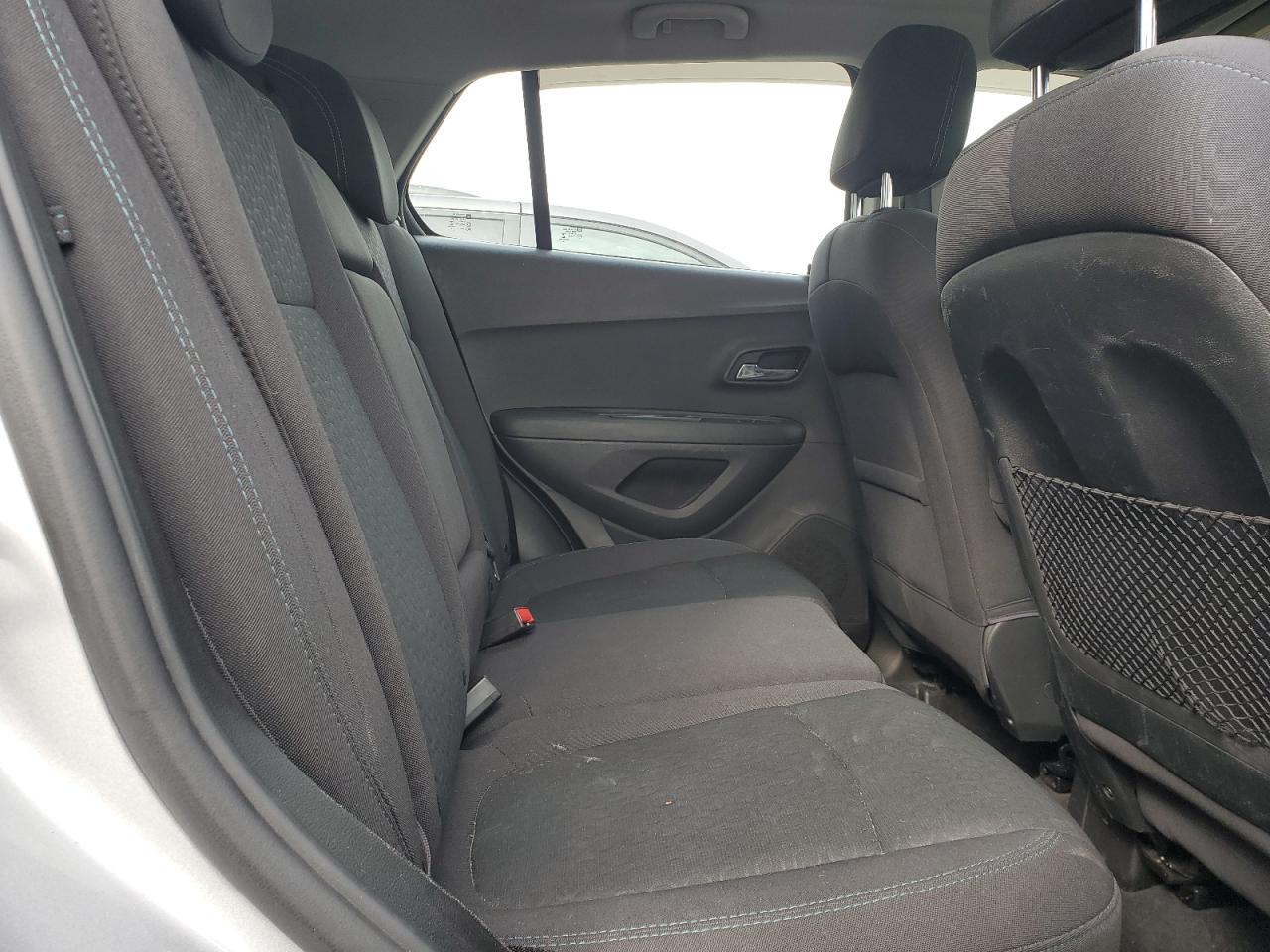 2016 Chevrolet Trax VIN 3GNCJKSB0GL265266 Copart auction photo, minor dent/scratches damage thumbnail 10