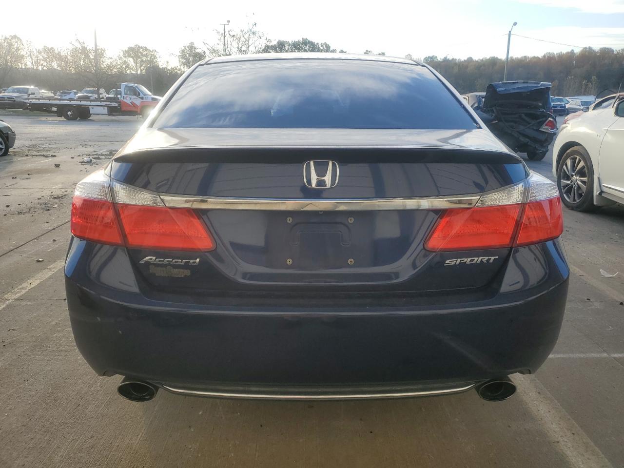 2015 Honda Accord VIN 1HGCR2F58FA240712 Copart auction photo, front end damage thumbnail 6