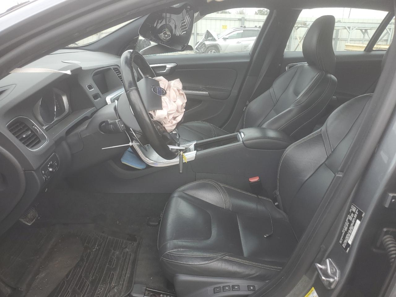 2017 Volvo V60 VIN YV140MEL9H1364252 Copart auction photo, front end damage thumbnail 7