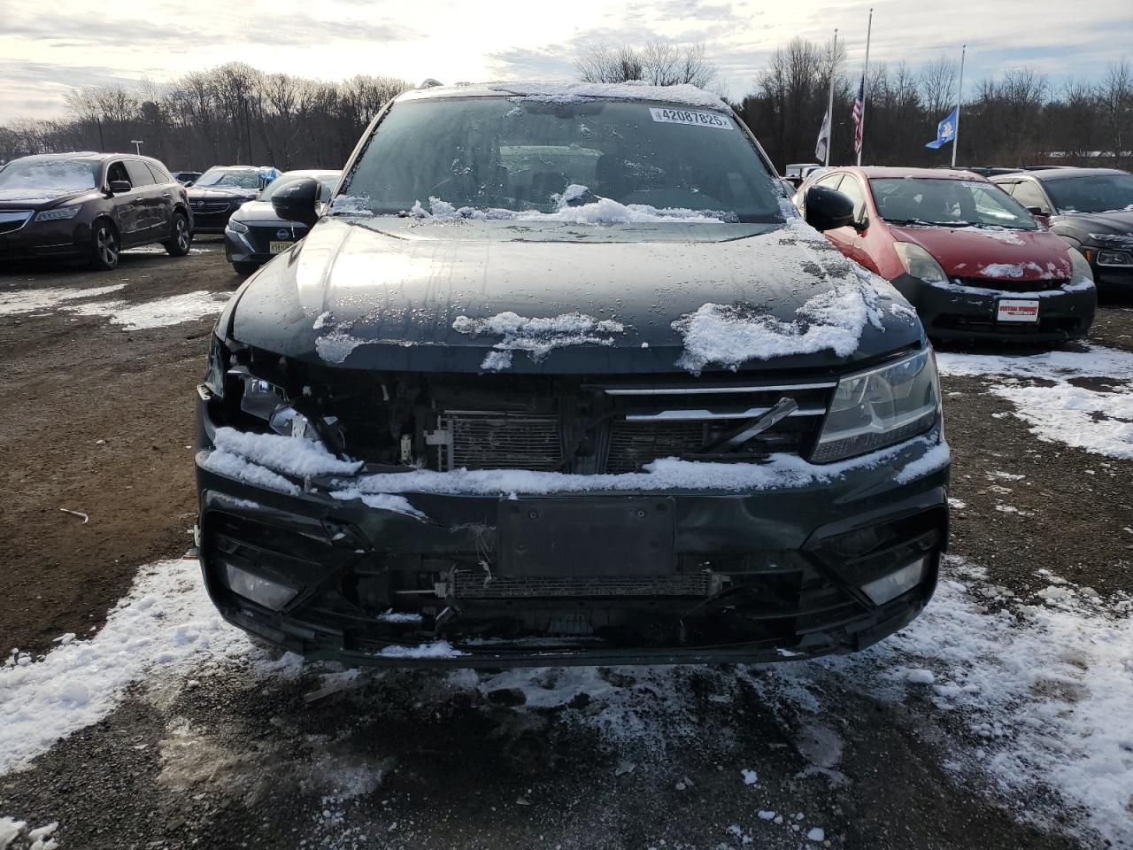2018 Volkswagen Tiguan VIN 3VV2B7AX5JM144344 Copart auction photo, front end damage thumbnail 5
