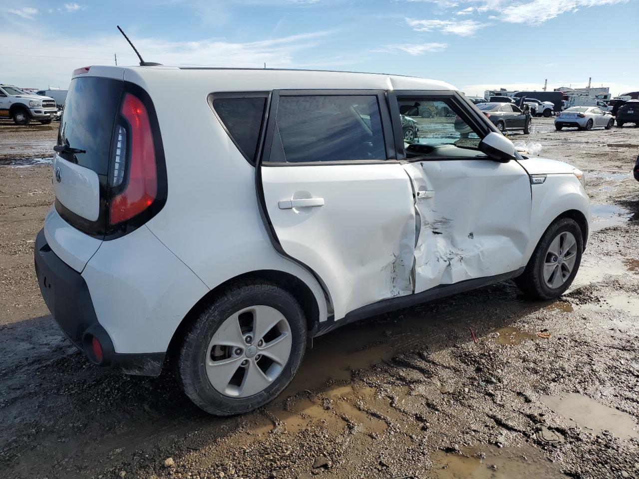 2015 KIA Soul VIN KNDJN2A23F7793862 Copart auction photo, side / minor dent/scratches damage thumbnail 3