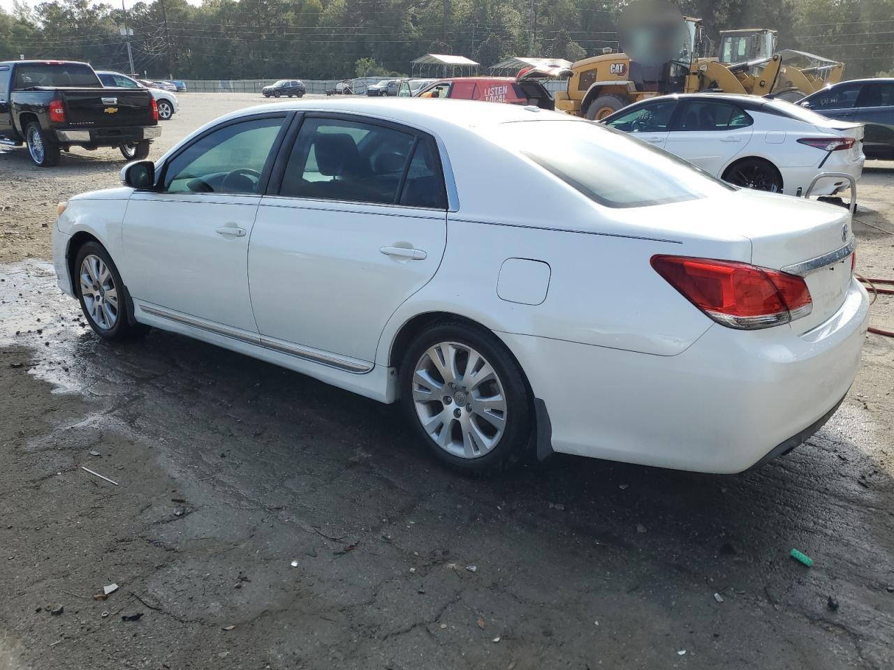2011 Toyota Avalon VIN 4T1BK3DB6BU409708 Copart auction photo, undercarriage / minor dent/scratches damage thumbnail 2