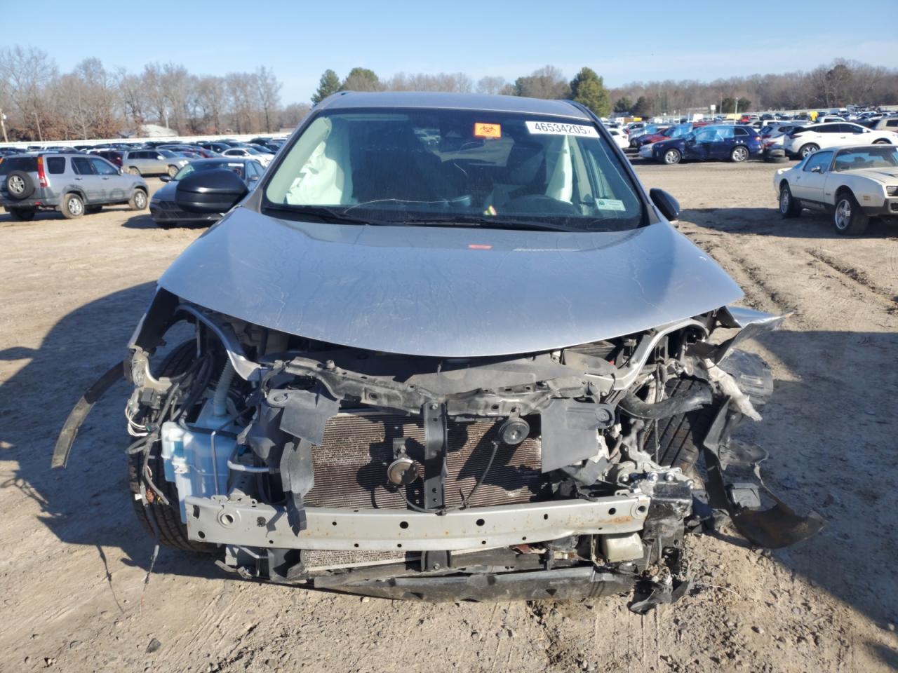 2017 Toyota RAV 4 VIN 2T3BFREV9HW633040 Copart auction photo, front end / side damage thumbnail 5