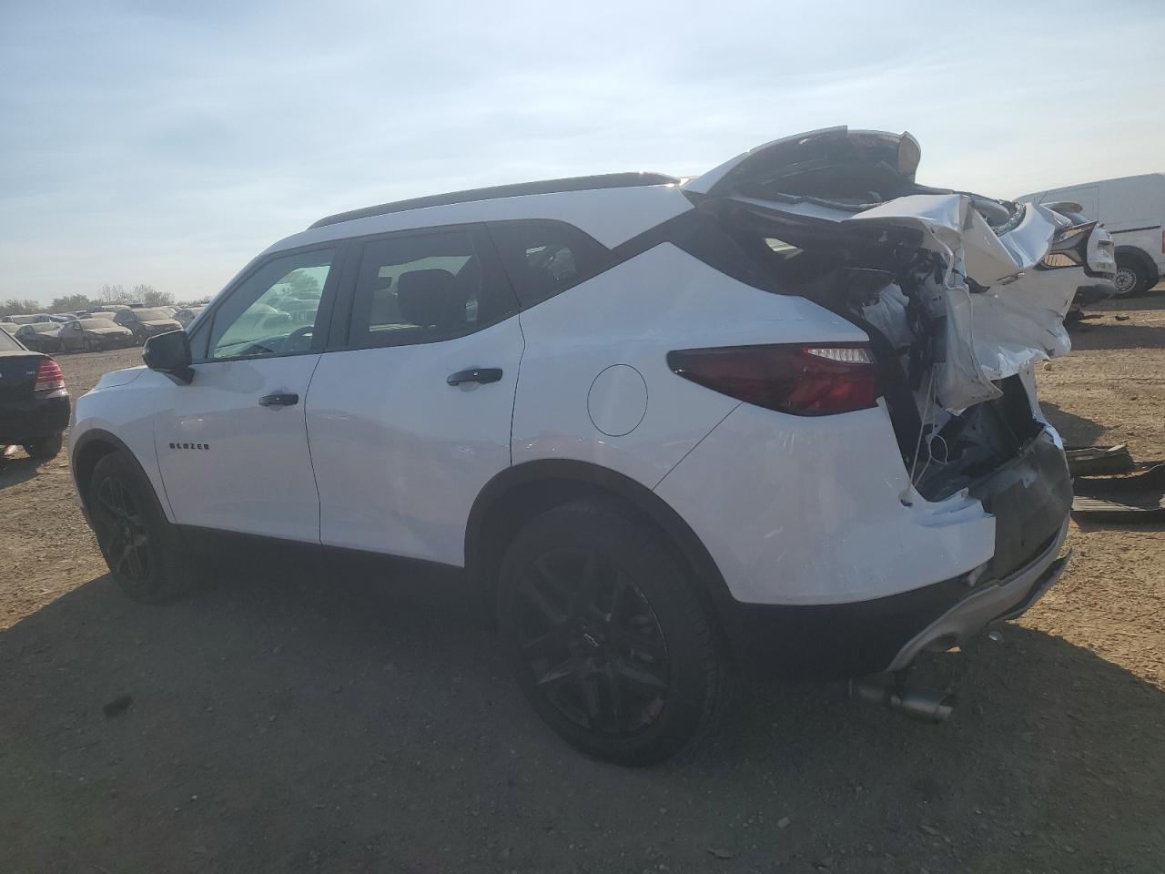 2020 Chevrolet Blazer VIN 3GNKBJRS4LS644909 Copart auction photo, rear end / minor dent/scratches damage thumbnail 2