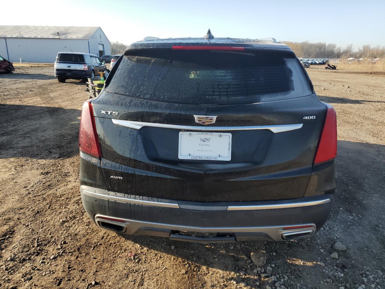 2020 Cadillac XT5 VIN 1GYKNDRS1LZ152983 Copart auction photo, vandalism damage thumbnail 6