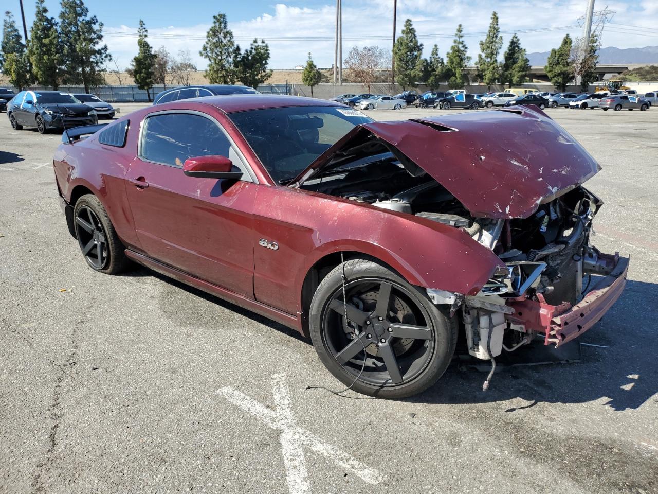 2013 Ford Mustang VIN 1ZVBP8CF6D5267734 Copart auction photo, front end / side damage thumbnail 4