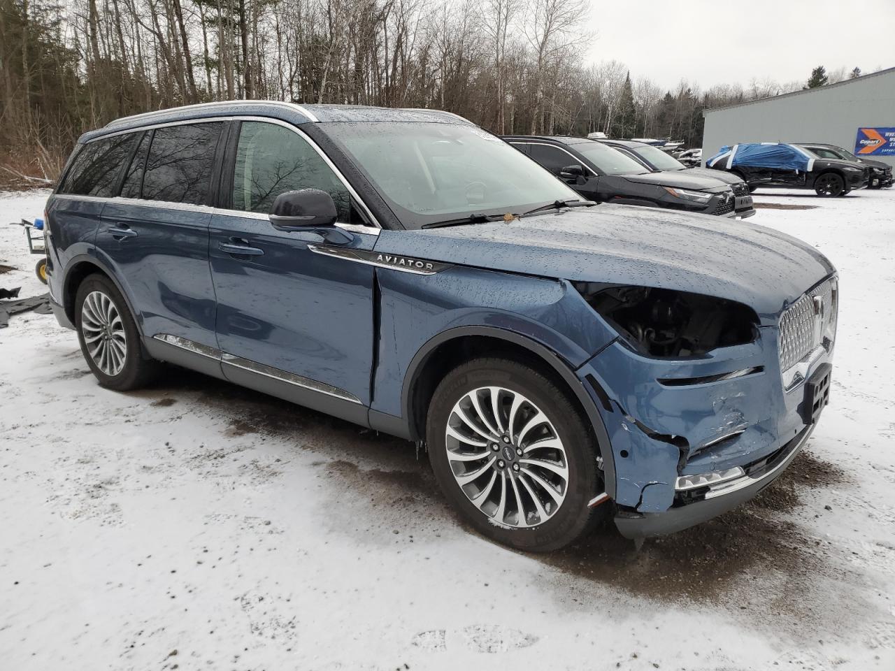 2020 Lincoln Aviator VIN 5LM5J7XC3LGL21174 Copart auction photo, front end / rear end damage thumbnail 4